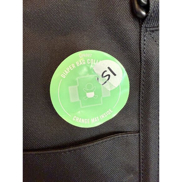 NEW Herschel Strand Sprout Duffle Diaper Bag Black NWT - Picture 7 of 7